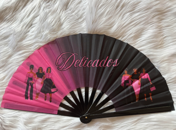 Delicados Nylon Fan