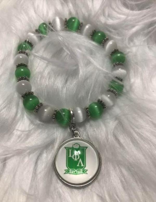 Iota Phi Lambda Cat-Eye Pearls Bracelet