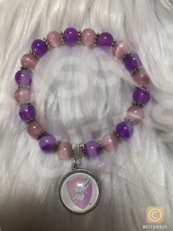 Las Amigas Cat-Eye Pearls Stretch Bracelet